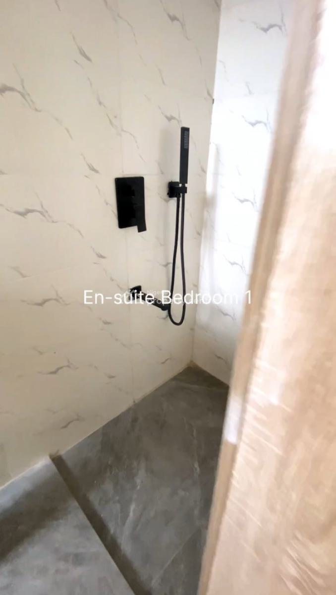 3 Bedrooms Apartment, Abijo G.r.a, Abijo, Lekki, Lagos, Flat / Apartment for Sale