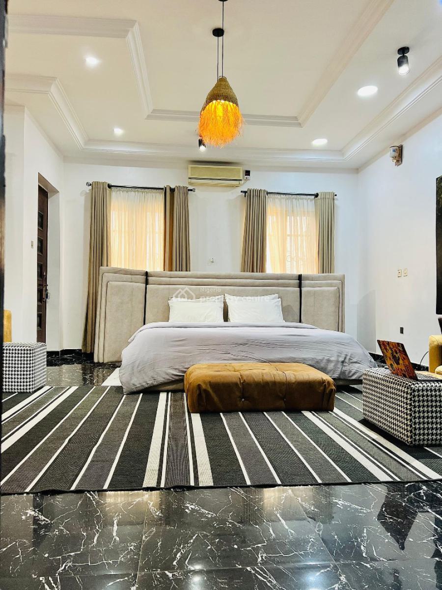Cozy Luxury Studio Apartment with Wi-fi, Xbox & Balcony, Ikate, Lekki, Lagos, Self Contain (single Rooms) Short Let