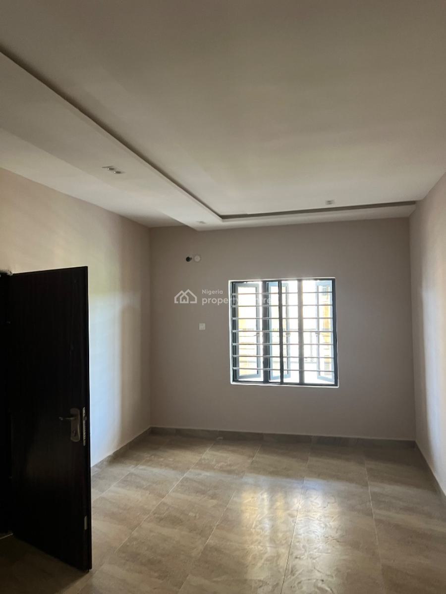 Brand New Massive 1 Bedroom Flat with 2 Toilets, Massive Rooftop View, By Ochacho Estate, Life Camp, Abuja, Flat / Apartment for Rent