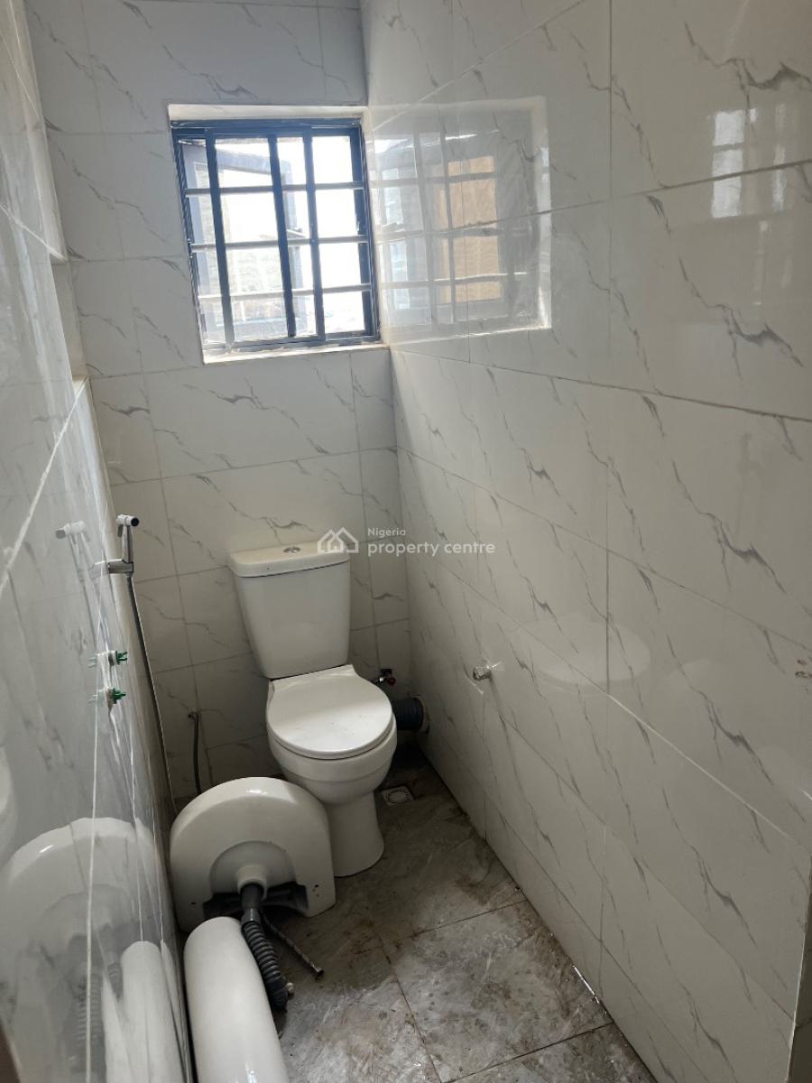Brand New Massive 1 Bedroom Flat with 2 Toilets, Massive Rooftop View, By Ochacho Estate, Life Camp, Abuja, Flat / Apartment for Rent