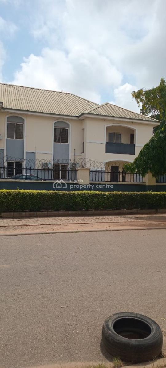 3 Bedroom (multi-purpose), Maitama District, Abuja, Flat / Apartment for Rent