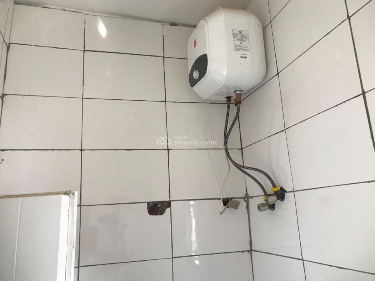 Standard 1 Bedroom Apartment, Off 3rd Avenue, Gwarinpa, Abuja, Mini Flat (room and Parlour) for Rent