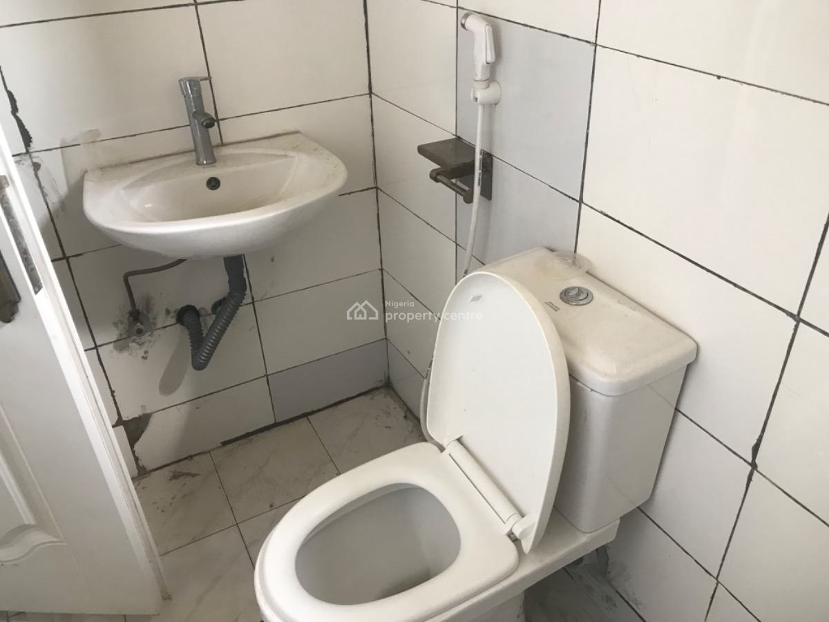 Standard 1 Bedroom Apartment, Off 3rd Avenue, Gwarinpa, Abuja, Mini Flat (room and Parlour) for Rent