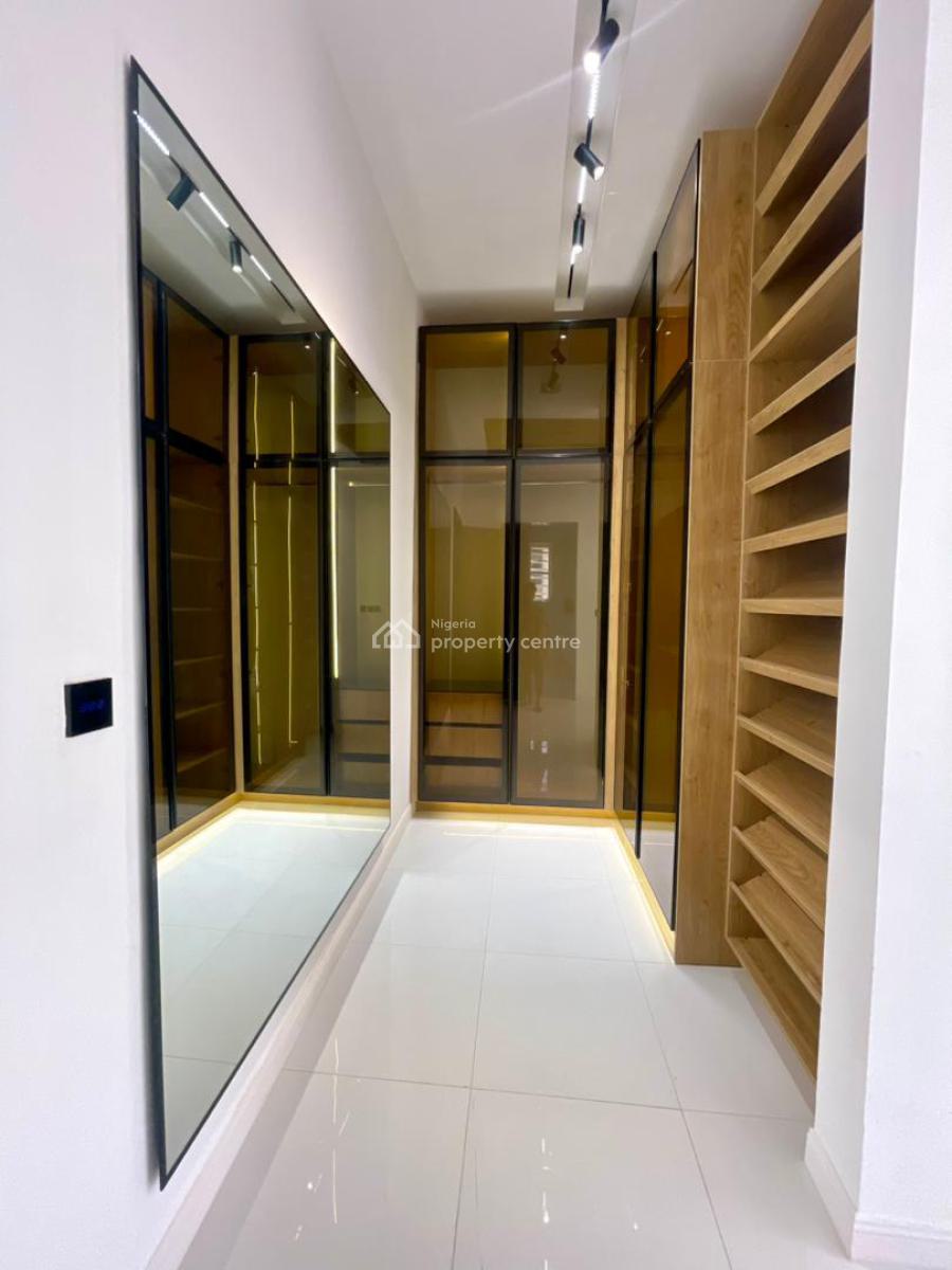 Exquisite 5-bedroom Luxury Home with Gym, Cinema, and Rooftop Terrace, Lekki Phase 1, Lekki, Lagos, Detached Duplex for Sale