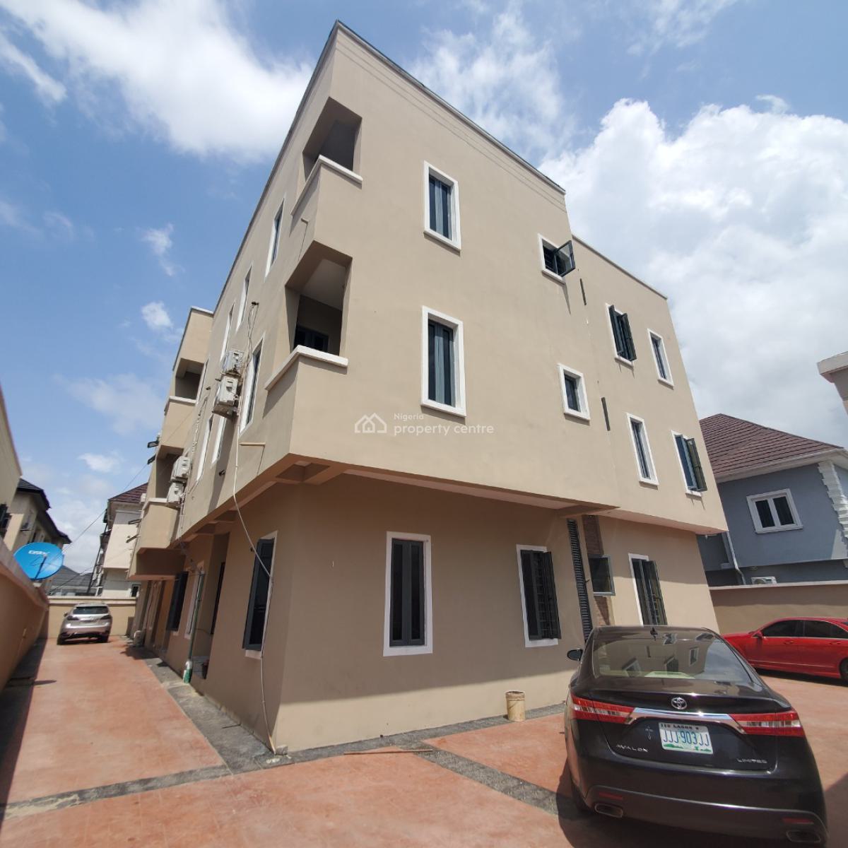 Excellent 2 Bedroom Apartment Within a Secured Estate, Ikota, Lekki, Lagos, House for Rent
