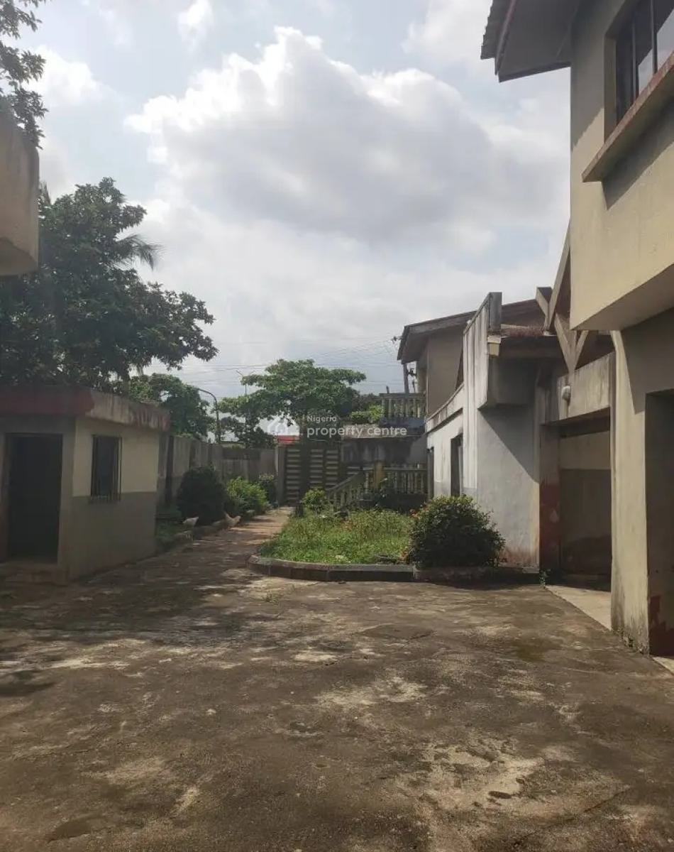 Well Structured 8 Bedroom Detached Duplex with 2 Bqs, Gowon Estate, Egbeda, Alimosho, Lagos, Detached Duplex for Sale