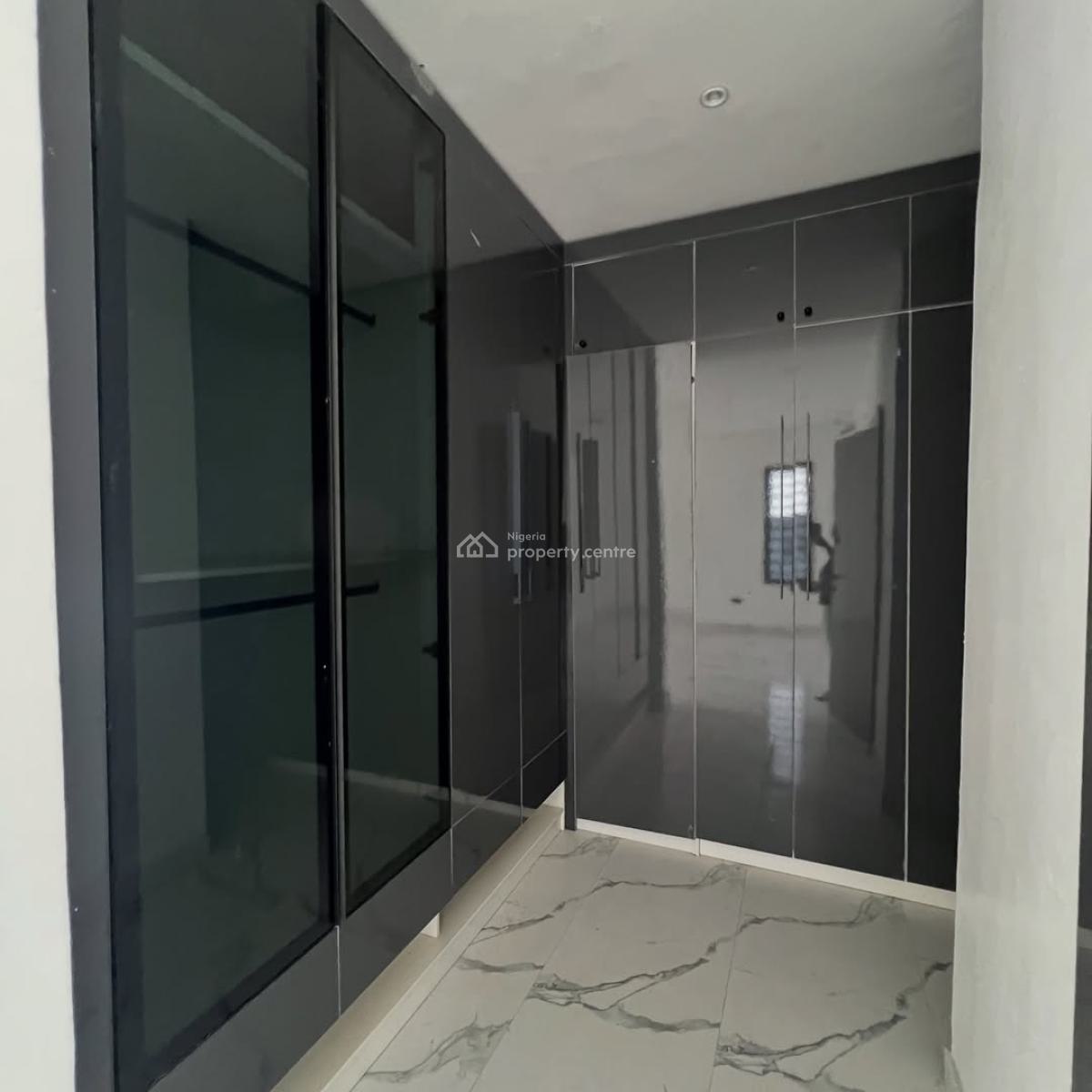 Beautiful 5 Bedrooms Semi-detached Duplex with Bq & Swimming Pool, Ikota, Lekki, Lagos, Semi-detached Duplex for Sale
