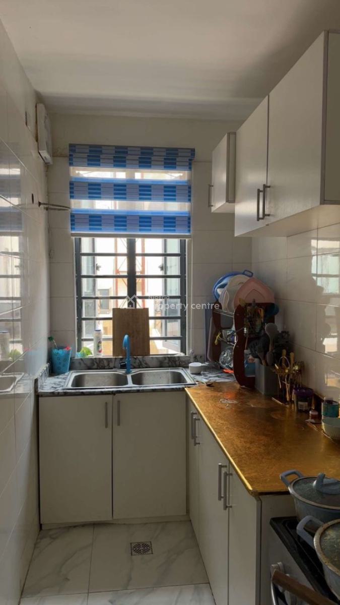 Furnished 2 Rooms Shared Apartment,only Come with Your Bed and Ac, Ologolo, Lekki, Lagos, Flat / Apartment for Rent