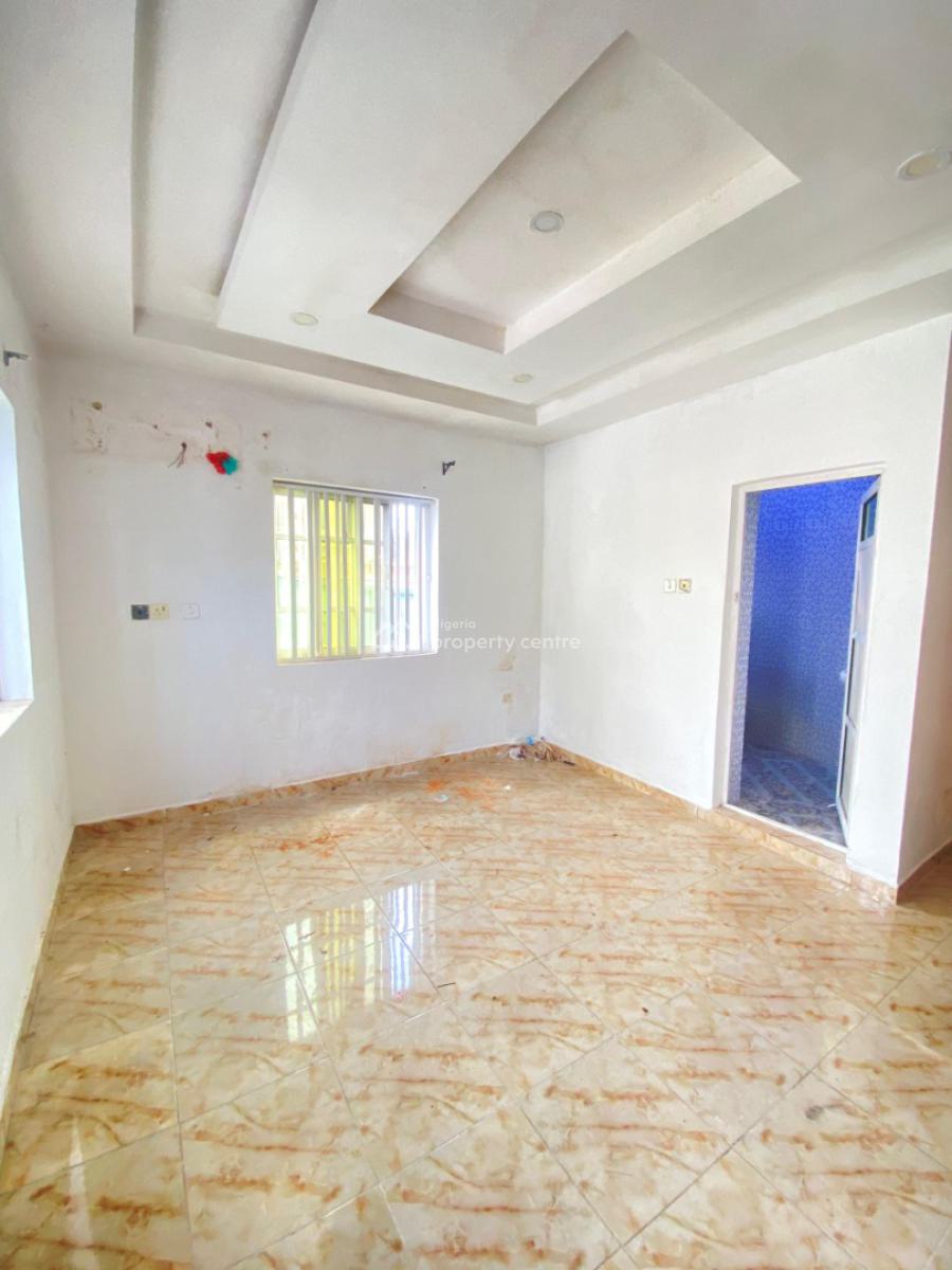 Sharp and Spacious 2 Bedroom Flat, Abraham Adesanya, Ajah, Lagos, Flat / Apartment for Rent