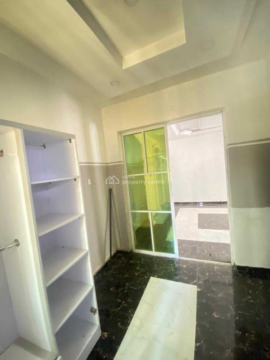 Sharp and Spacious 2 Bedroom Flat, Abraham Adesanya, Ajah, Lagos, Flat / Apartment for Rent