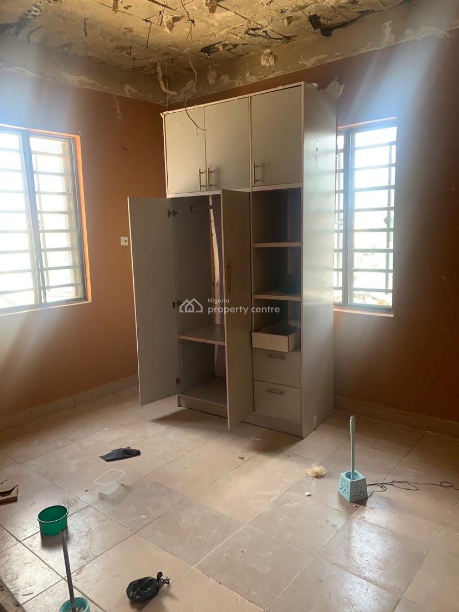 3-bedroom Apartment on First Floor, Ologolo, Lekki, Lagos, Flat / Apartment for Rent