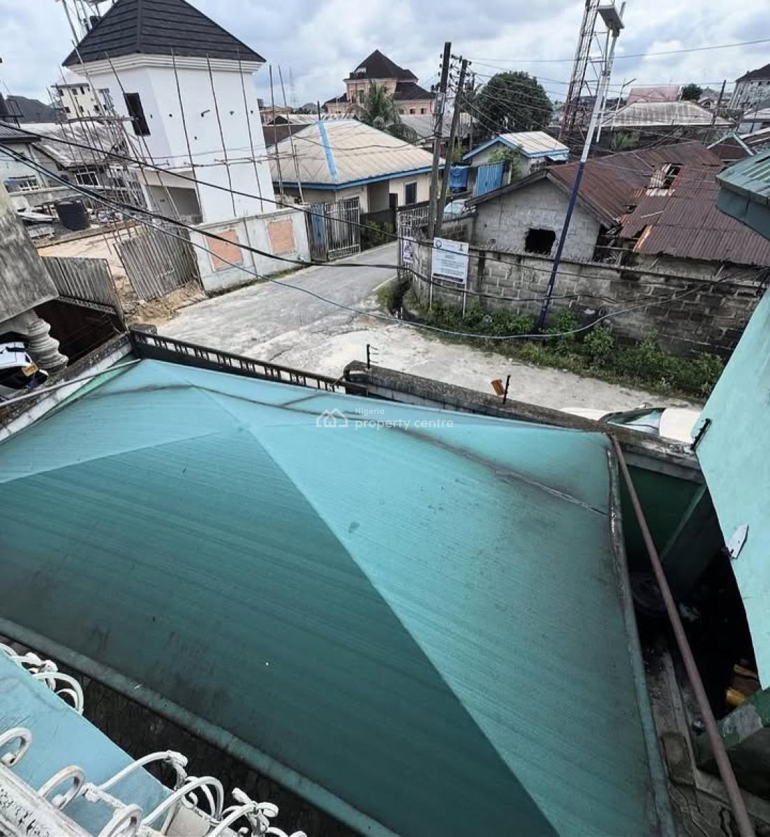 5 Bedrooms Detached Duplex on Distress, Stadium Road, Rumuomasi, Port Harcourt, Rivers, Detached Duplex for Sale