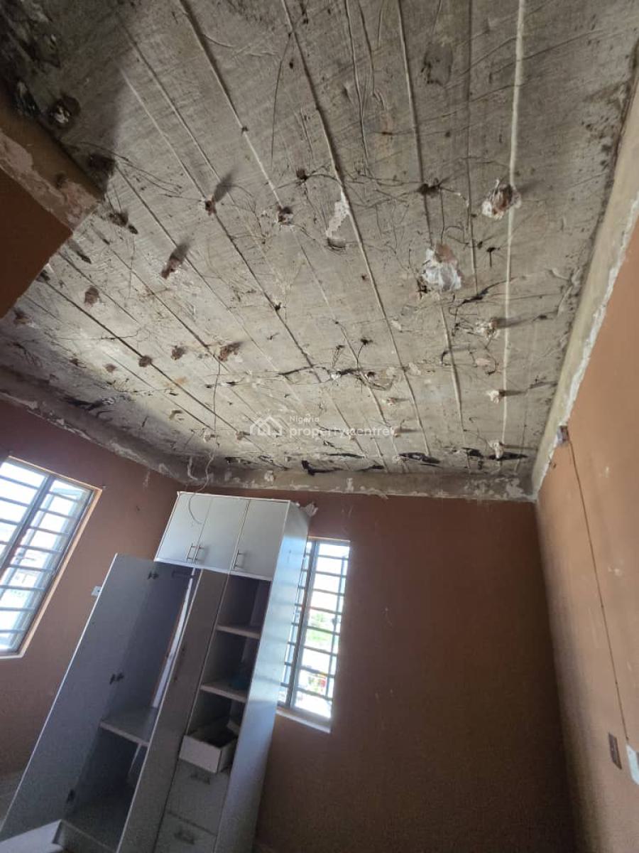 Self Service 3 Bedroom Apartment, Ologolo, Lekki, Lagos, Flat / Apartment for Rent