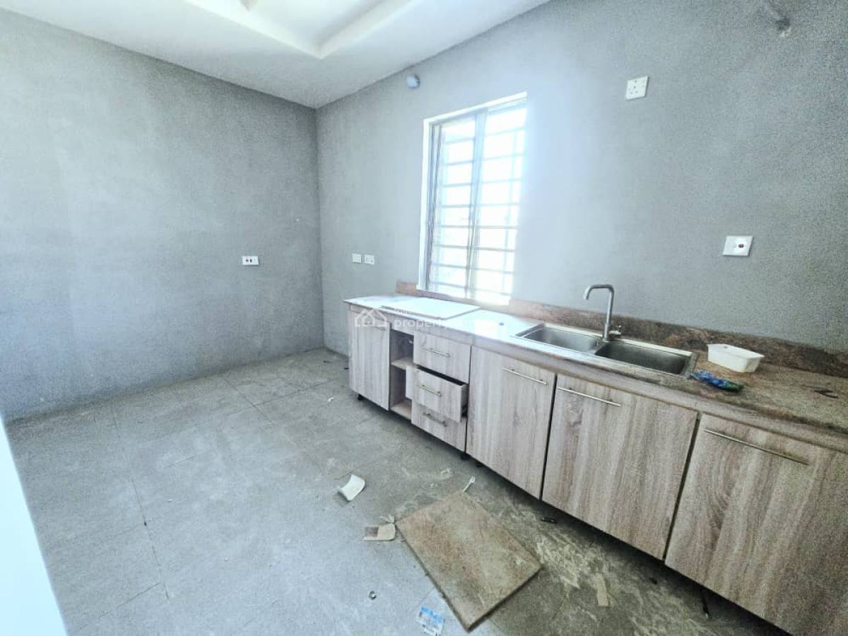 Self Service 3 Bedroom Apartment, Ologolo, Lekki, Lagos, Flat / Apartment for Rent
