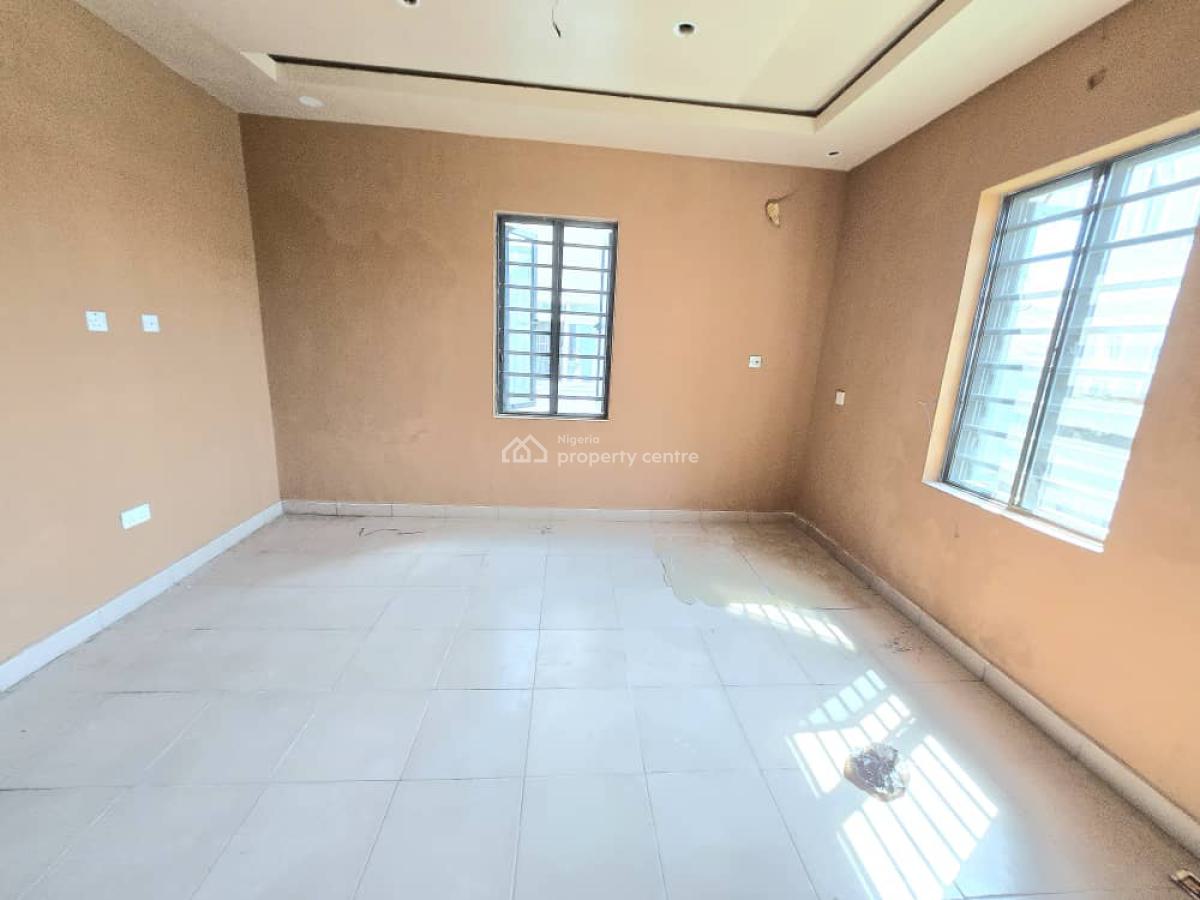 Self Service 3 Bedroom Apartment, Ologolo, Lekki, Lagos, Flat / Apartment for Rent