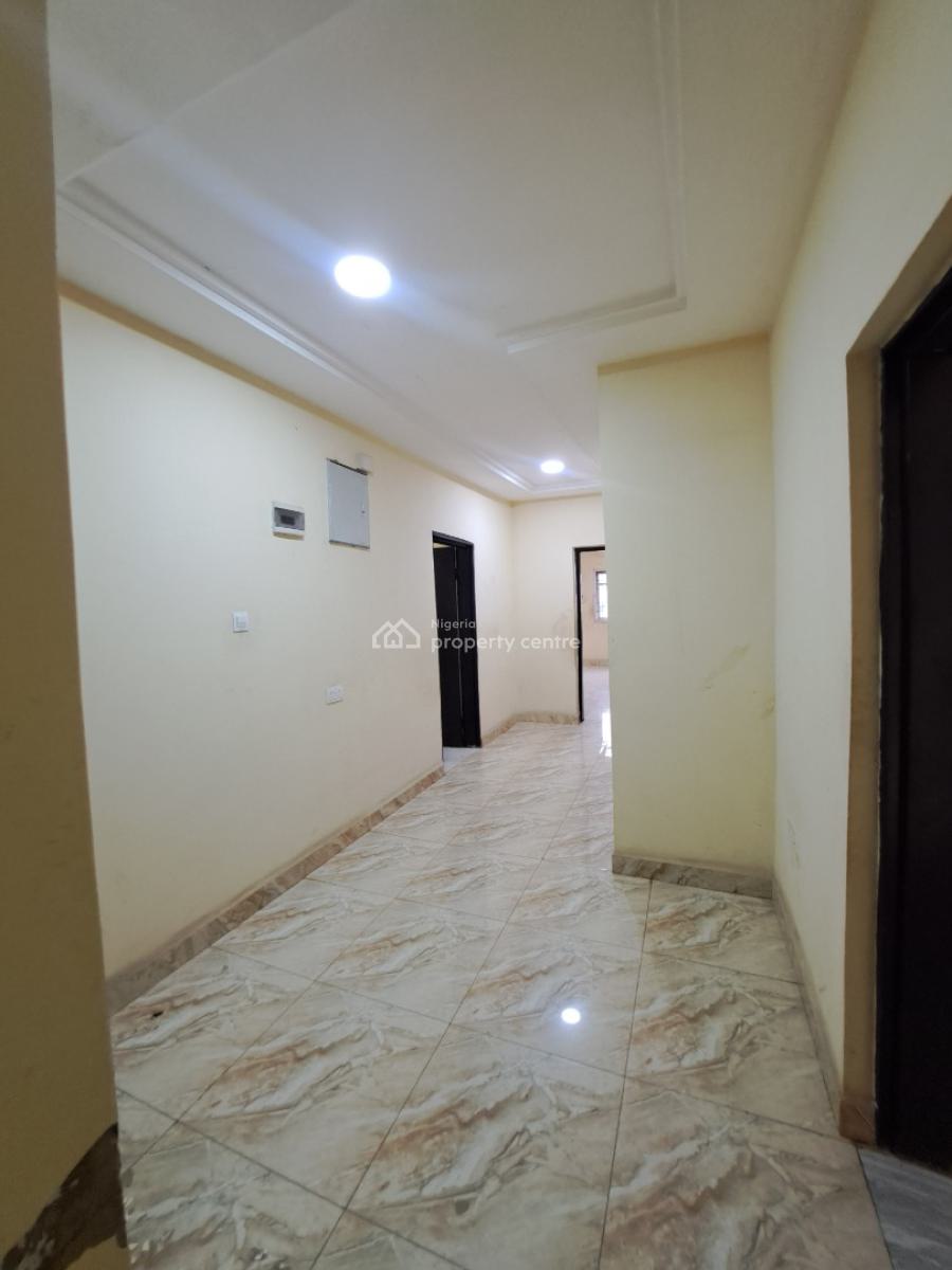 Spacious 3 Bedroom Flat, Jahi, Abuja, Flat / Apartment for Rent