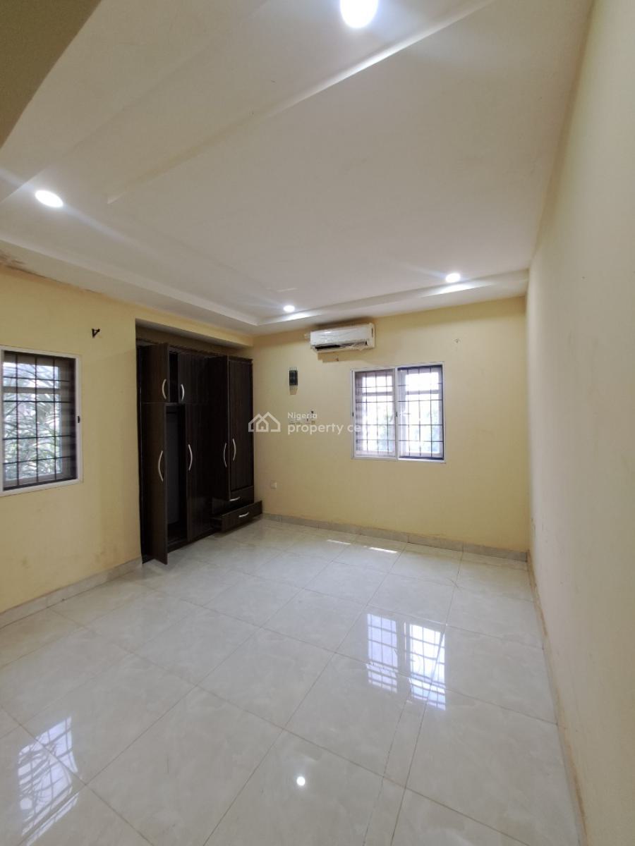 Spacious 3 Bedroom Flat, Jahi, Abuja, Flat / Apartment for Rent