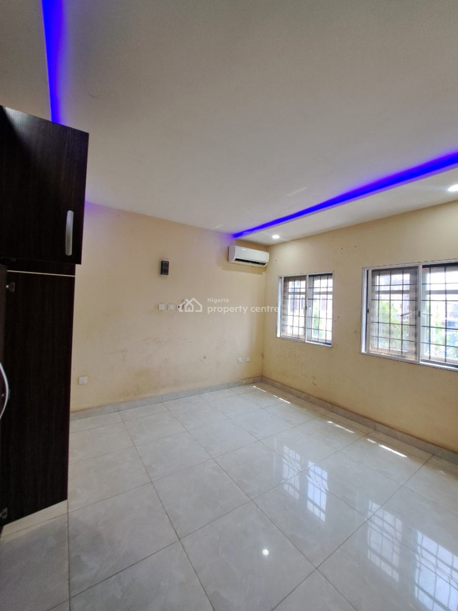 Spacious 3 Bedroom Flat, Jahi, Abuja, Flat / Apartment for Rent