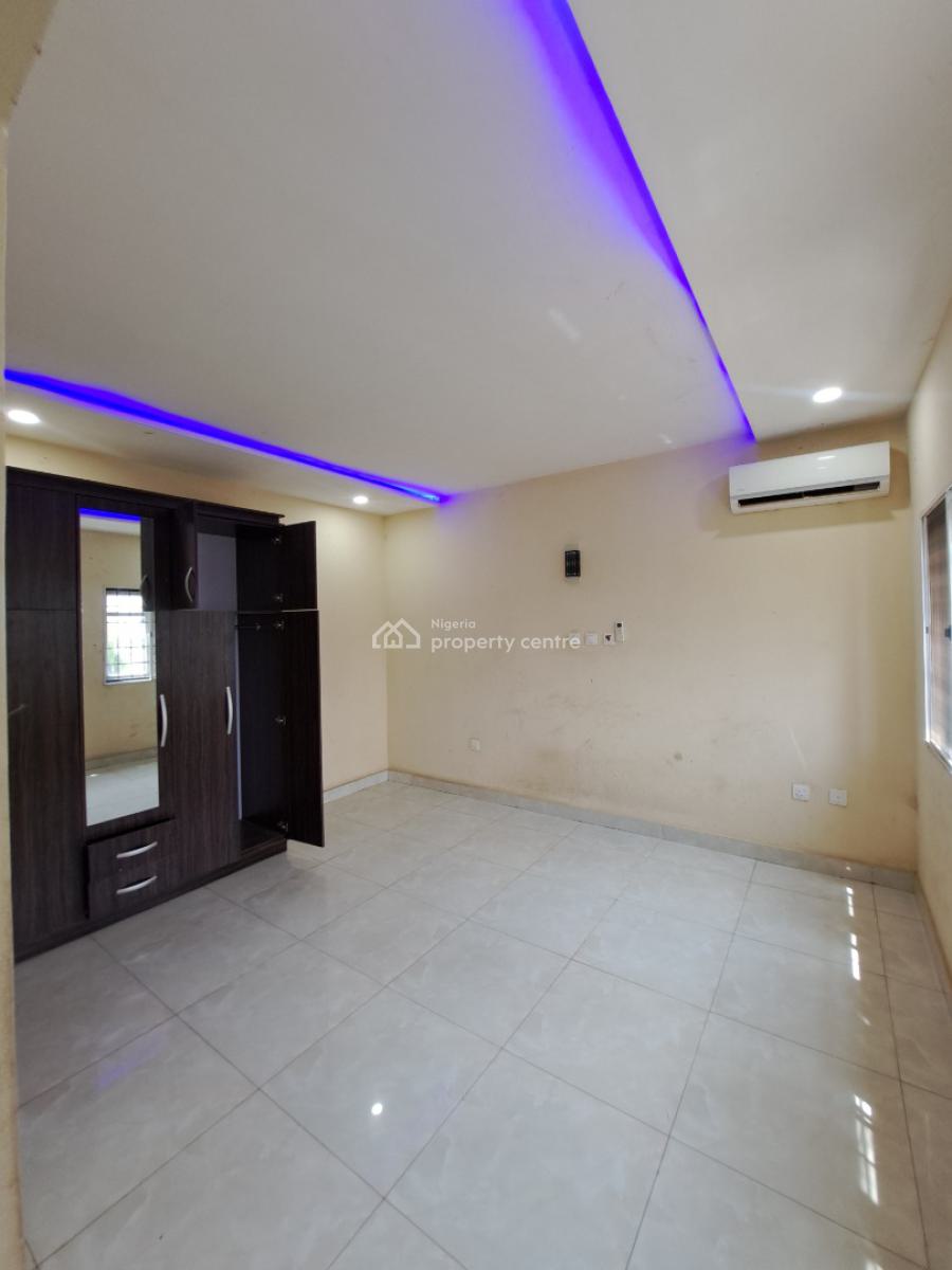Spacious 3 Bedroom Flat, Jahi, Abuja, Flat / Apartment for Rent