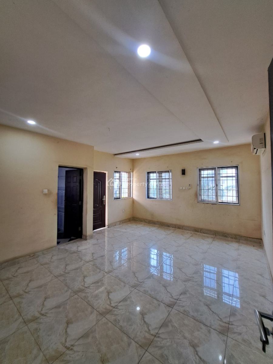Spacious 3 Bedroom Flat, Jahi, Abuja, Flat / Apartment for Rent