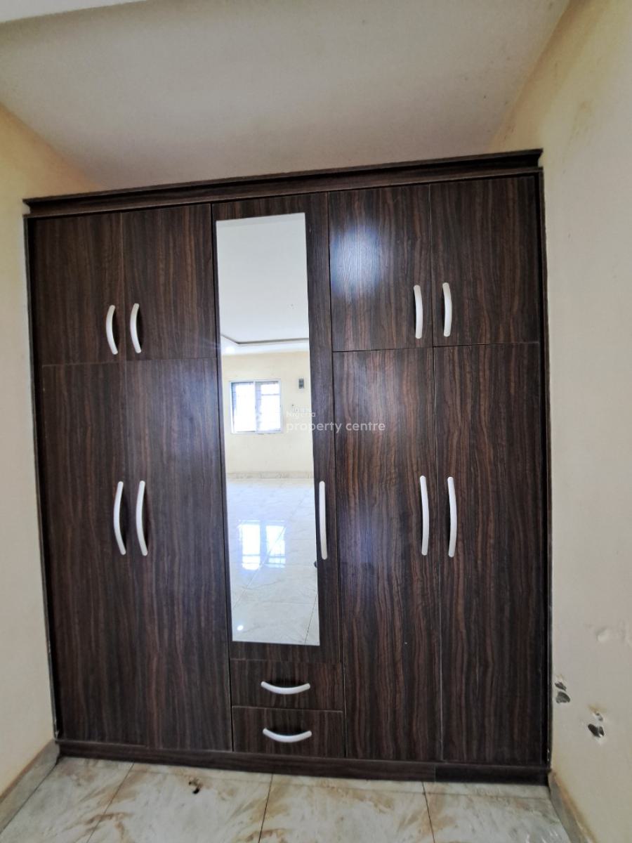 Spacious 3 Bedroom Flat, Jahi, Abuja, Flat / Apartment for Rent