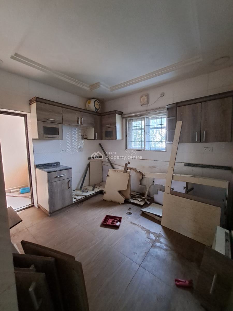 Exquisitely Finished 3 Bedroom Flat, Jahi, Abuja, Flat / Apartment for Rent