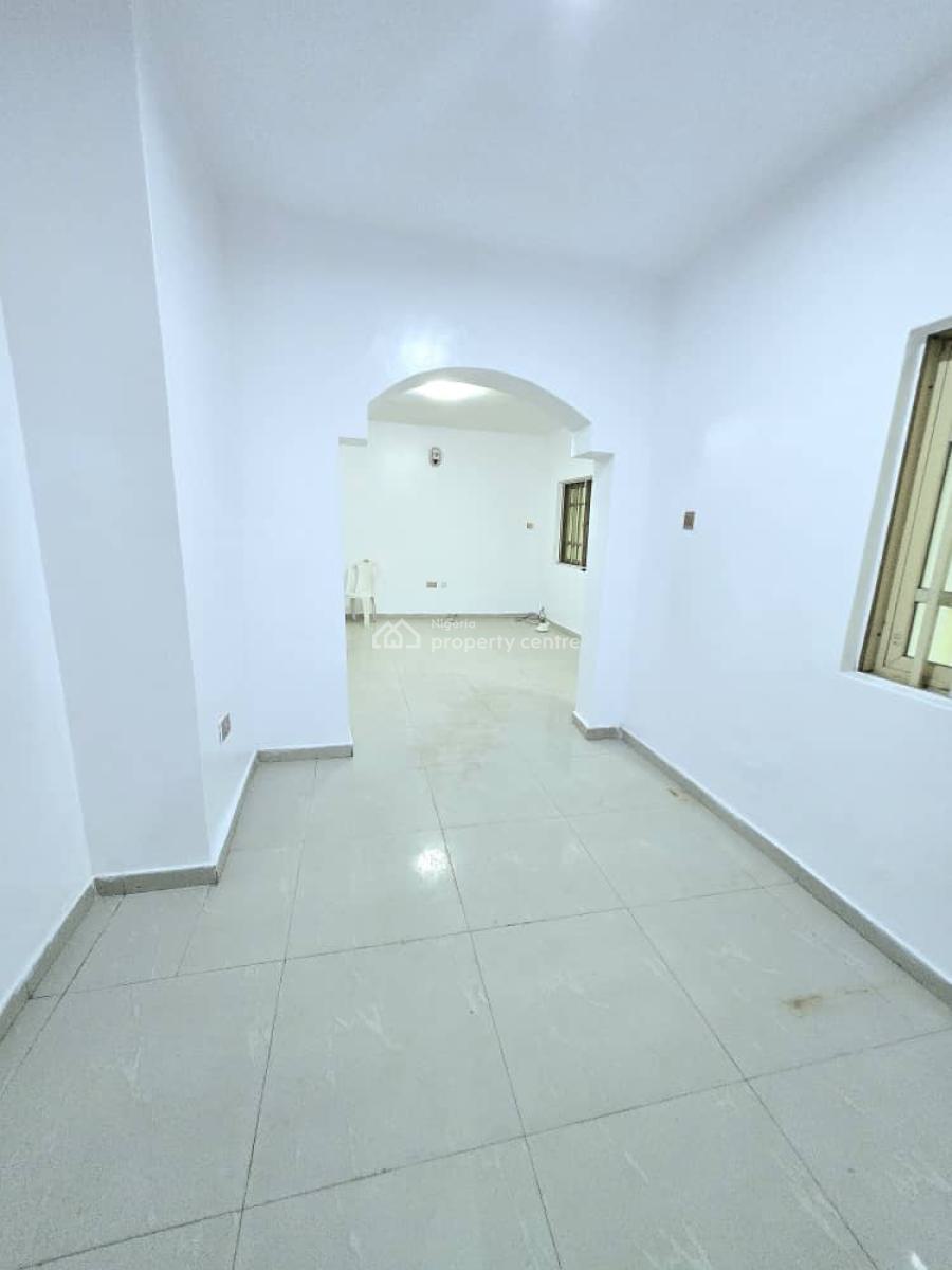 Newly Refurbished 3 Bedroom Apartment, Ikate Elegushi, Lekki, Lagos, Flat / Apartment for Sale