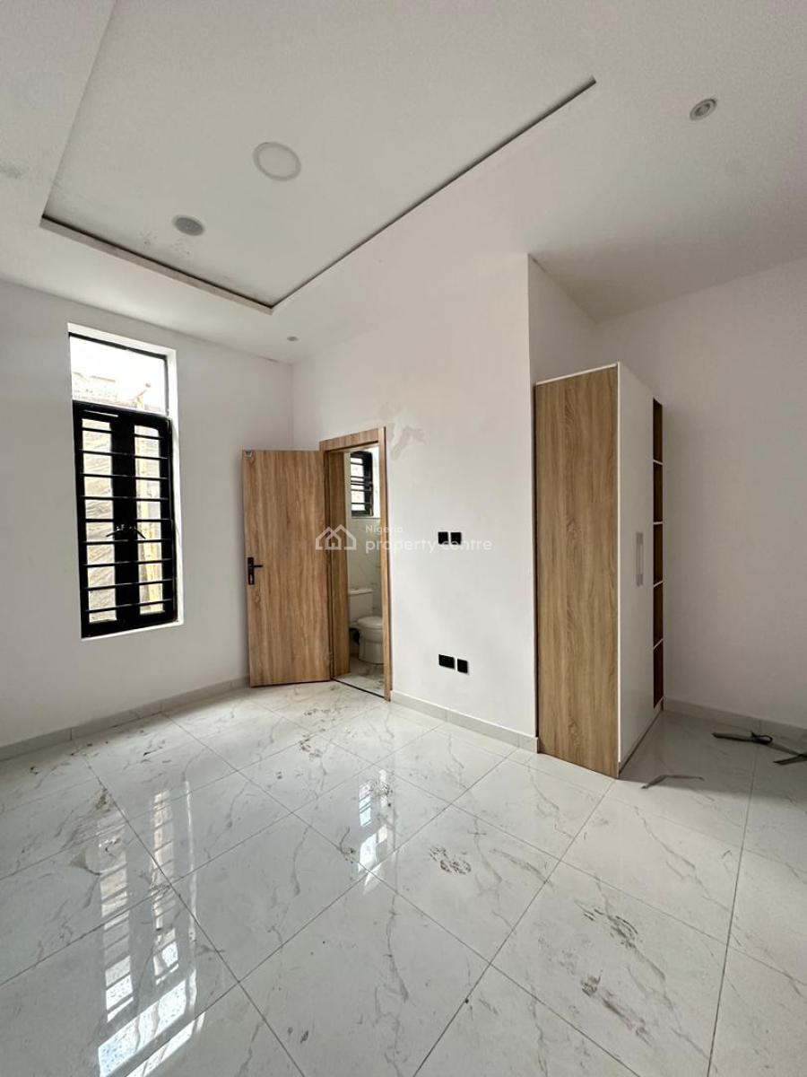 Luxury Spacious 3 Bedrooms Terraced Duplex with Bq in a Secured Estate, Chevron, Lekki, Lagos, Terraced Duplex for Sale