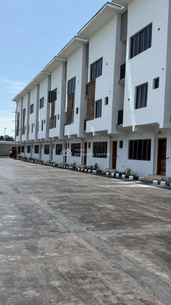 Four Bedroom Terrace Duplex, Admiralty, Lekki Phase 1, Lekki, Lagos, Terraced Duplex for Rent