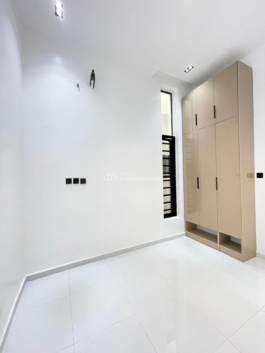 4 Bedrooms Fully-detached Duplex, Ajah, Lagos, Detached Duplex for Sale
