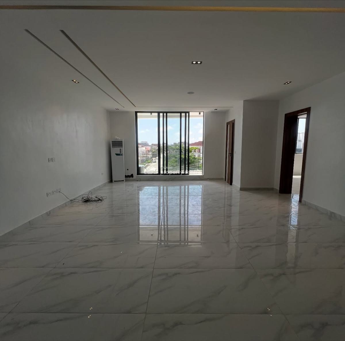 Luxury 2 Bedroom Apartment, Lekki Phase 1, Lekki, Lagos, Flat / Apartment for Sale