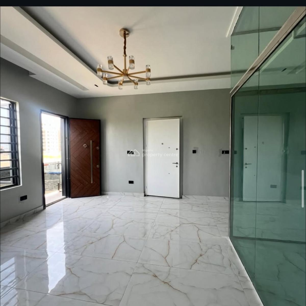 Beautiful 2 Bedroom Apartment, Lekki Phase 1, Lekki, Lagos, Flat / Apartment for Sale