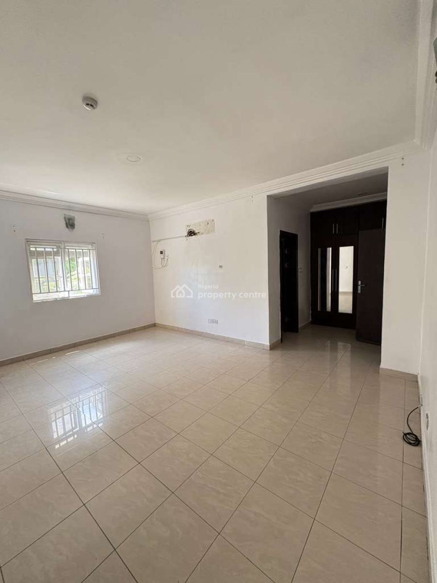 12 Units of Well Maintained 3 Bedroom Apartment, Victoria Island (vi), Lagos, Flat / Apartment for Rent