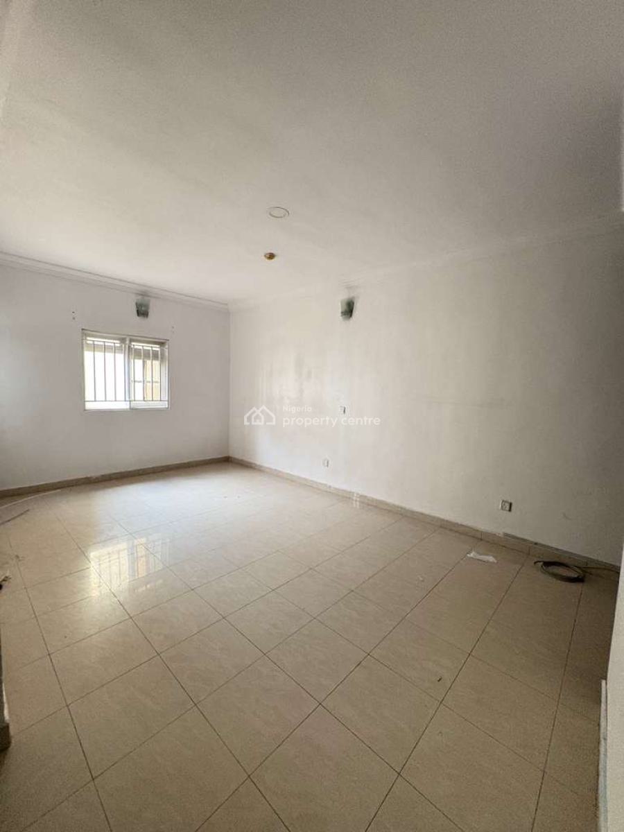 12 Units of Well Maintained 3 Bedroom Apartment, Victoria Island (vi), Lagos, Flat / Apartment for Rent