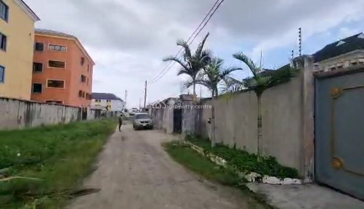 Measuring 600 Square Meters Fenced Land, Oko-olomi, Bogije, Ibeju Lekki, Lagos, Mixed-use Land for Sale