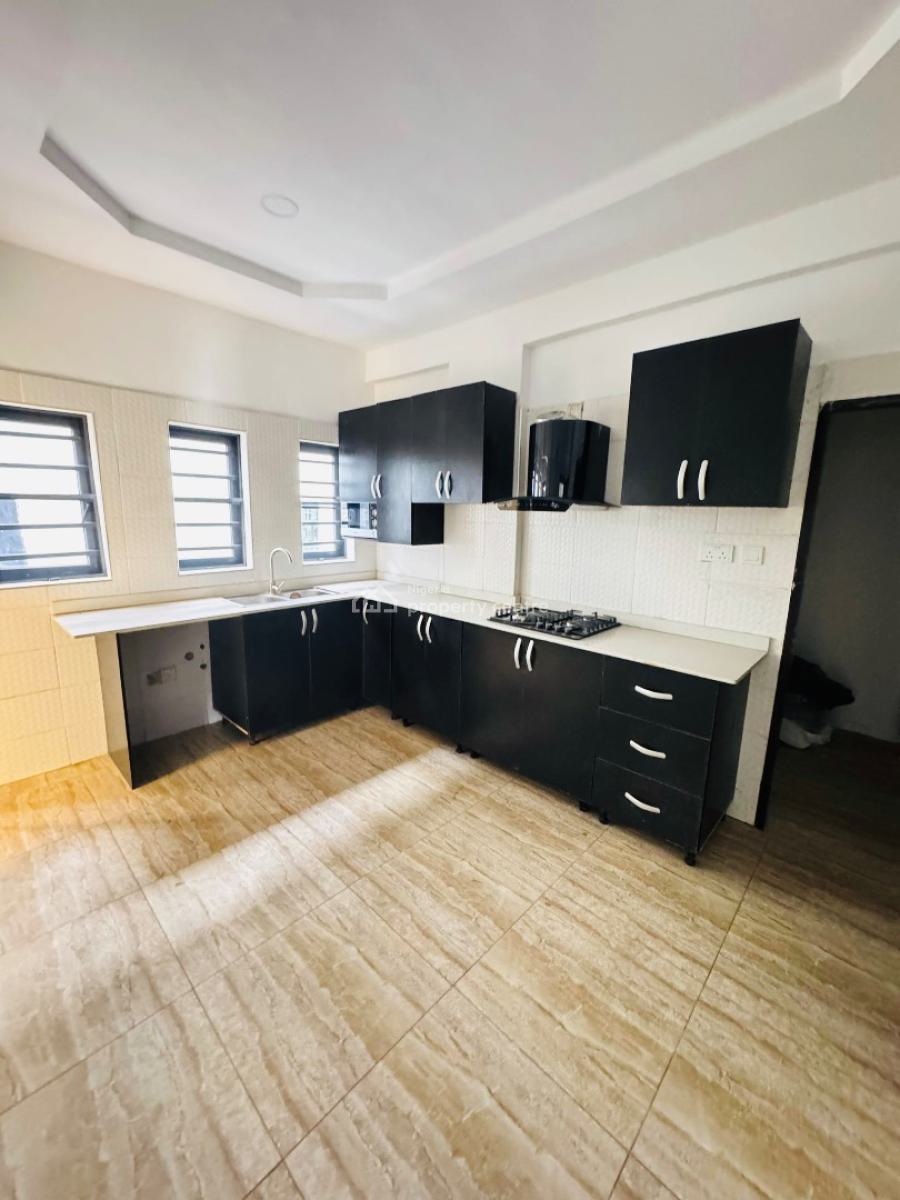 Luxury 2 Bedrooms Apartment, Lekki Phase 1, Lekki, Lagos, Flat / Apartment for Sale