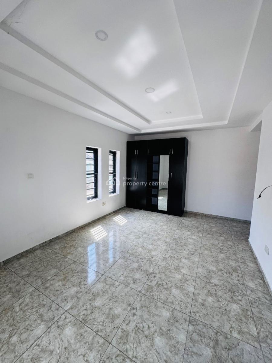 Luxury 2 Bedrooms Apartment, Lekki Phase 1, Lekki, Lagos, Flat / Apartment for Sale