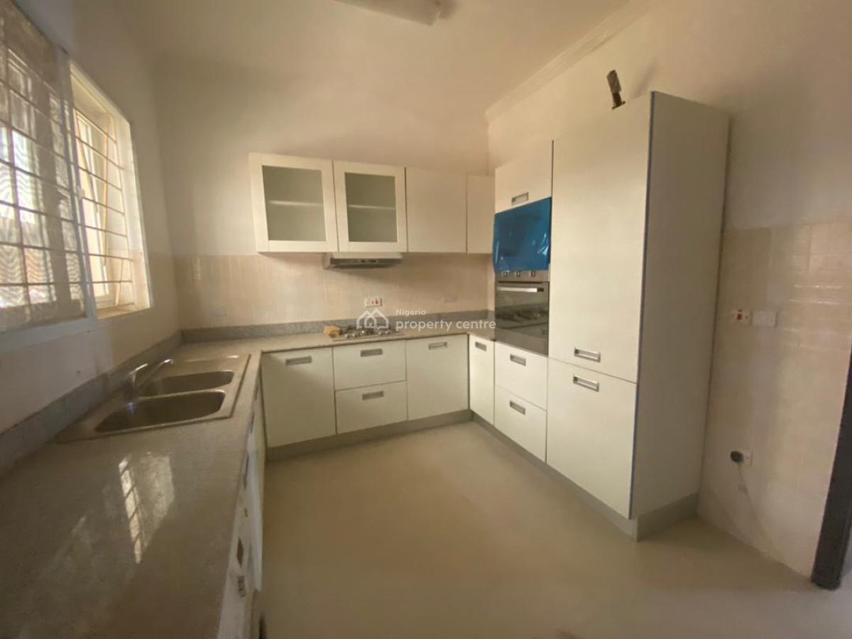 Vacant 4 Bedrooms Terraced Duplex, Hi Life Estate, Ogombo, Ajah, Lagos, Terraced Duplex for Sale