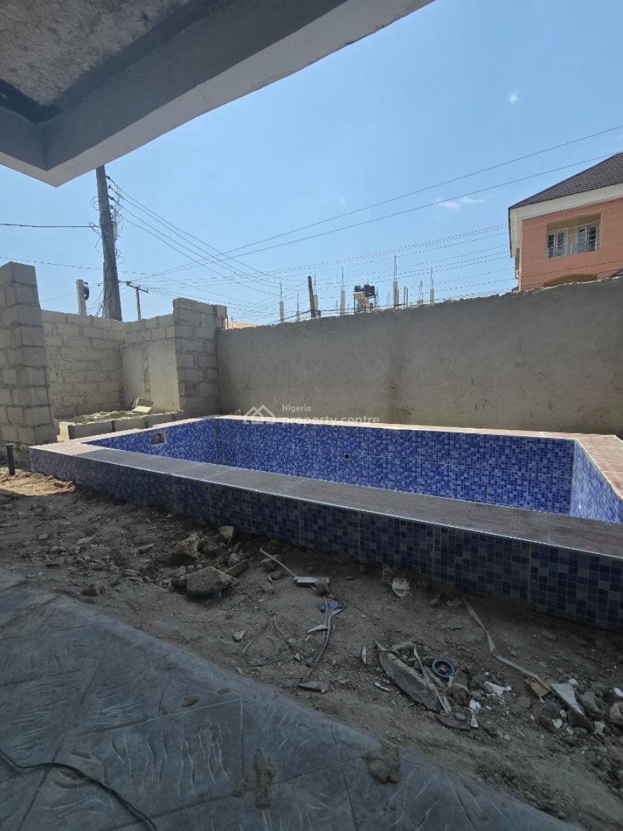 2 Bedrooms Luxury Apartment, Ilasan, Lekki, Lagos, Flat / Apartment for Sale