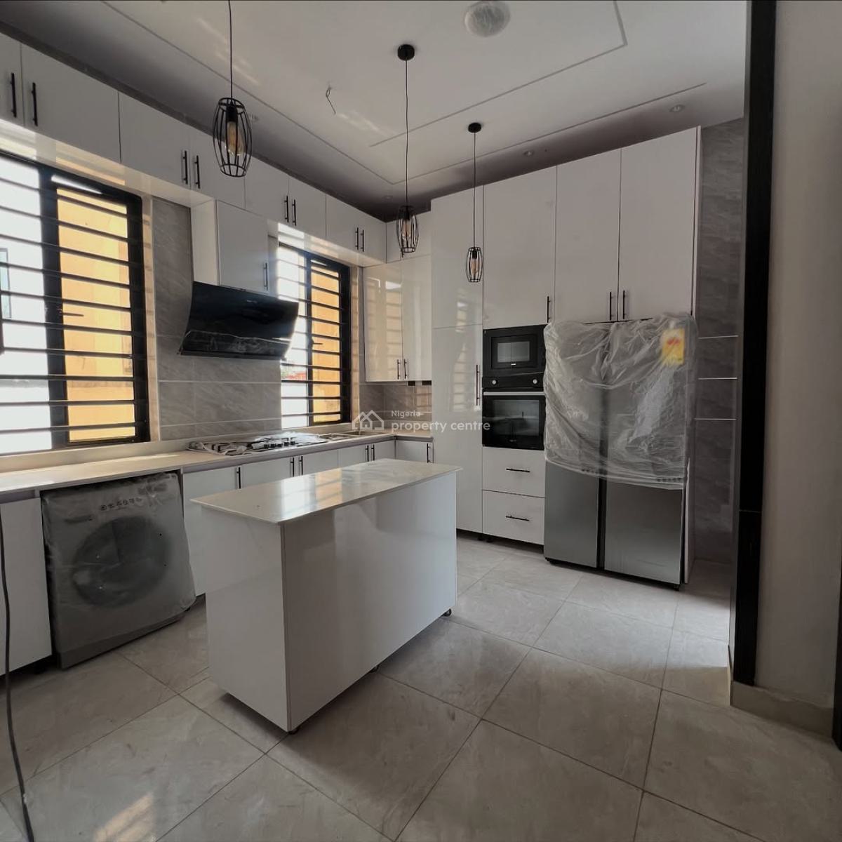 Luxury 6 Bedroom Fully Detached Duplexes with Bq, Magodo, Lagos, Detached Duplex for Sale