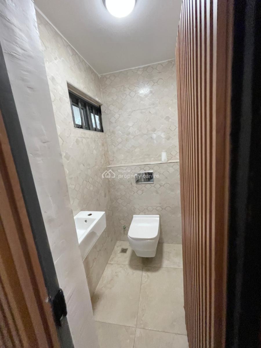 5 Bedroom Fully Detached Duplex...... with Elevator, Bq , Swimming Pool, Maryland, Lagos, Detached Duplex for Sale