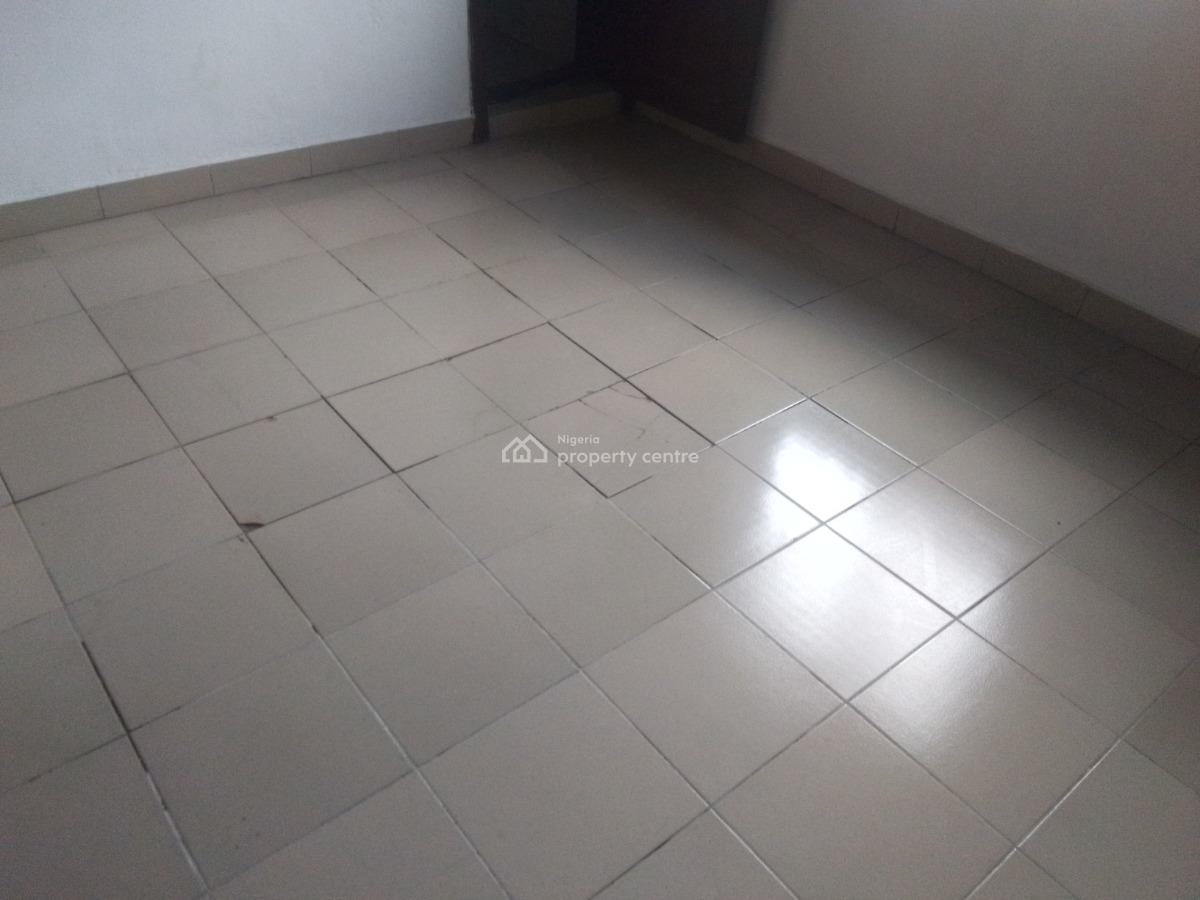 Spacious 2 Bedroom Flat with Excellent Features, Agunbiade Junction, Ogombo, Ajah, Lagos, Flat / Apartment for Rent