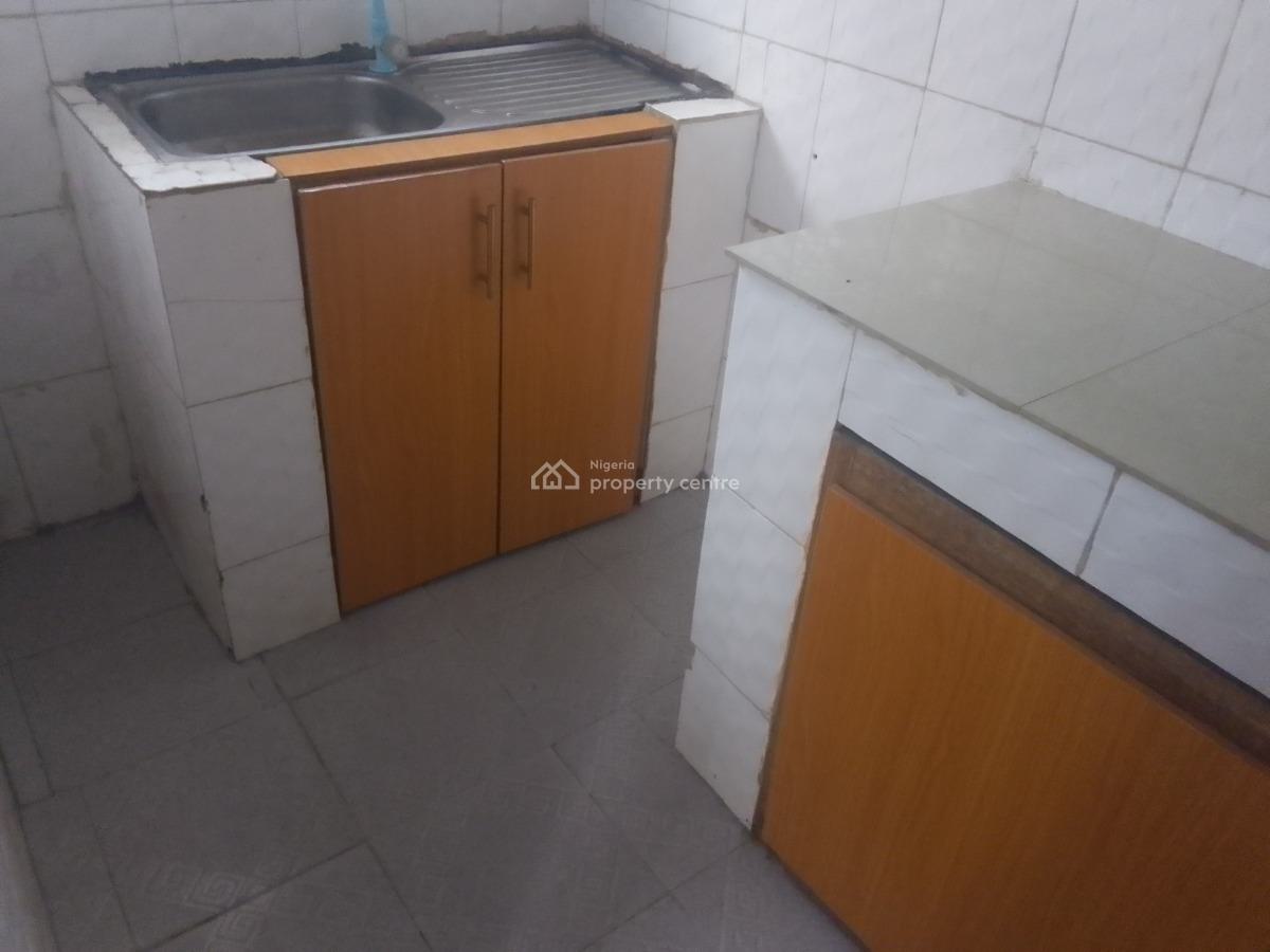 Spacious 2 Bedroom Flat with Excellent Features, Agunbiade Junction, Ogombo, Ajah, Lagos, Flat / Apartment for Rent