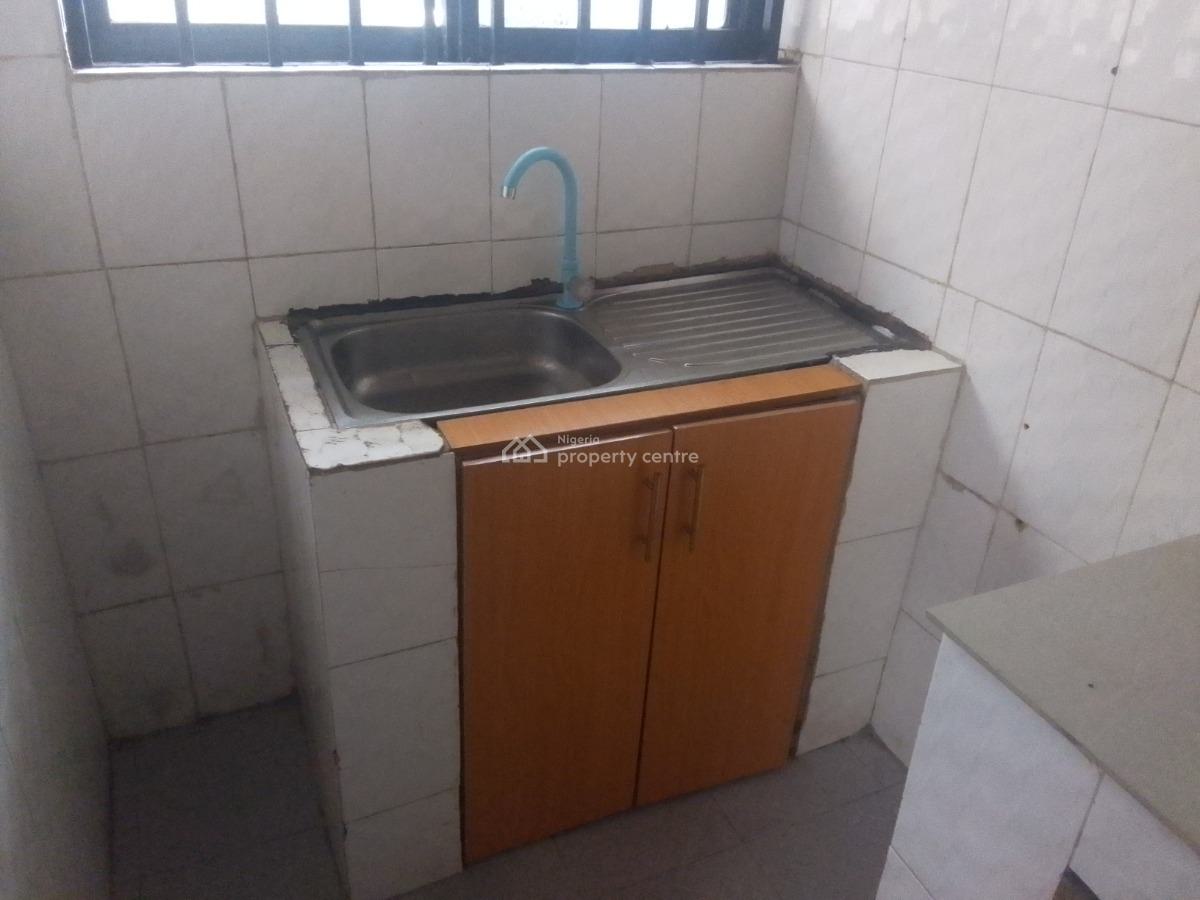 Spacious 2 Bedroom Flat with Excellent Features, Agunbiade Junction, Ogombo, Ajah, Lagos, Flat / Apartment for Rent