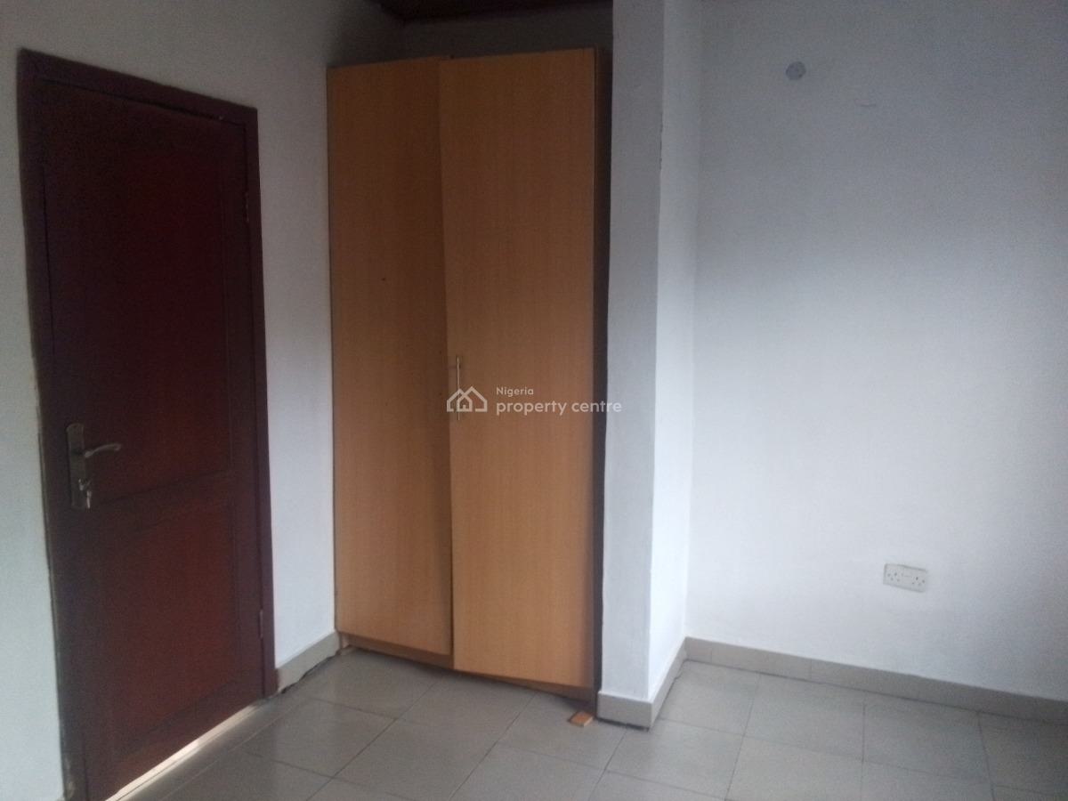 Spacious 2 Bedroom Flat with Excellent Features, Agunbiade Junction, Ogombo, Ajah, Lagos, Flat / Apartment for Rent
