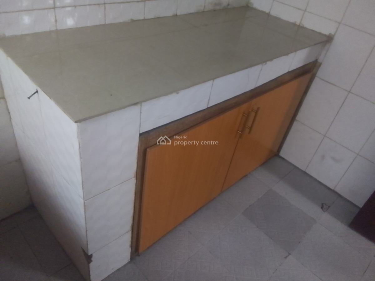 Spacious 2 Bedroom Flat with Excellent Features, Agunbiade Junction, Ogombo, Ajah, Lagos, Flat / Apartment for Rent