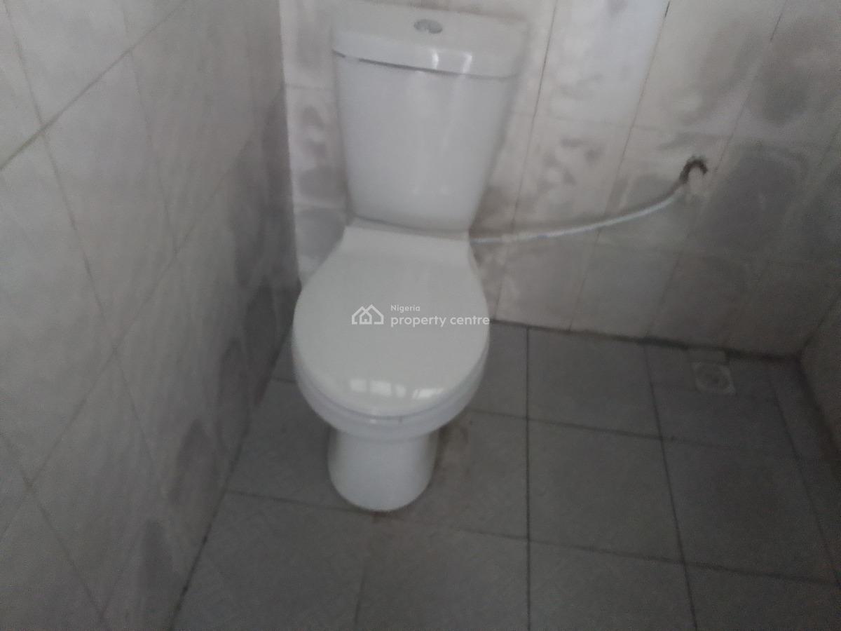 Spacious 2 Bedroom Flat with Excellent Features, Agunbiade Junction, Ogombo, Ajah, Lagos, Flat / Apartment for Rent