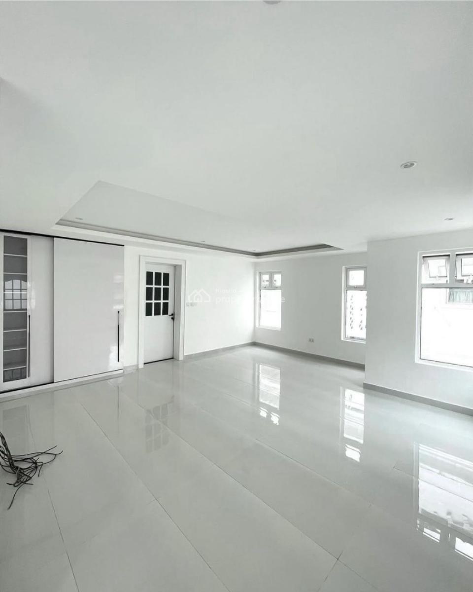 4 Bedroom Fully Detached Duplex ( Back Unit), Banana Island, Ikoyi, Lagos, Detached Duplex for Sale