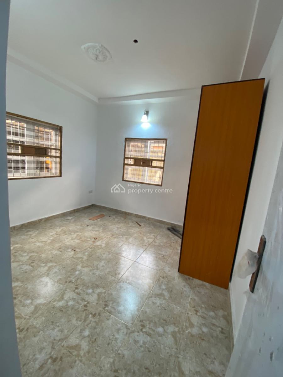 Luxury 2 Bedroom Flat, Ocean Palm Estate, Blenco Line, Ajah, Lagos, Flat / Apartment for Rent