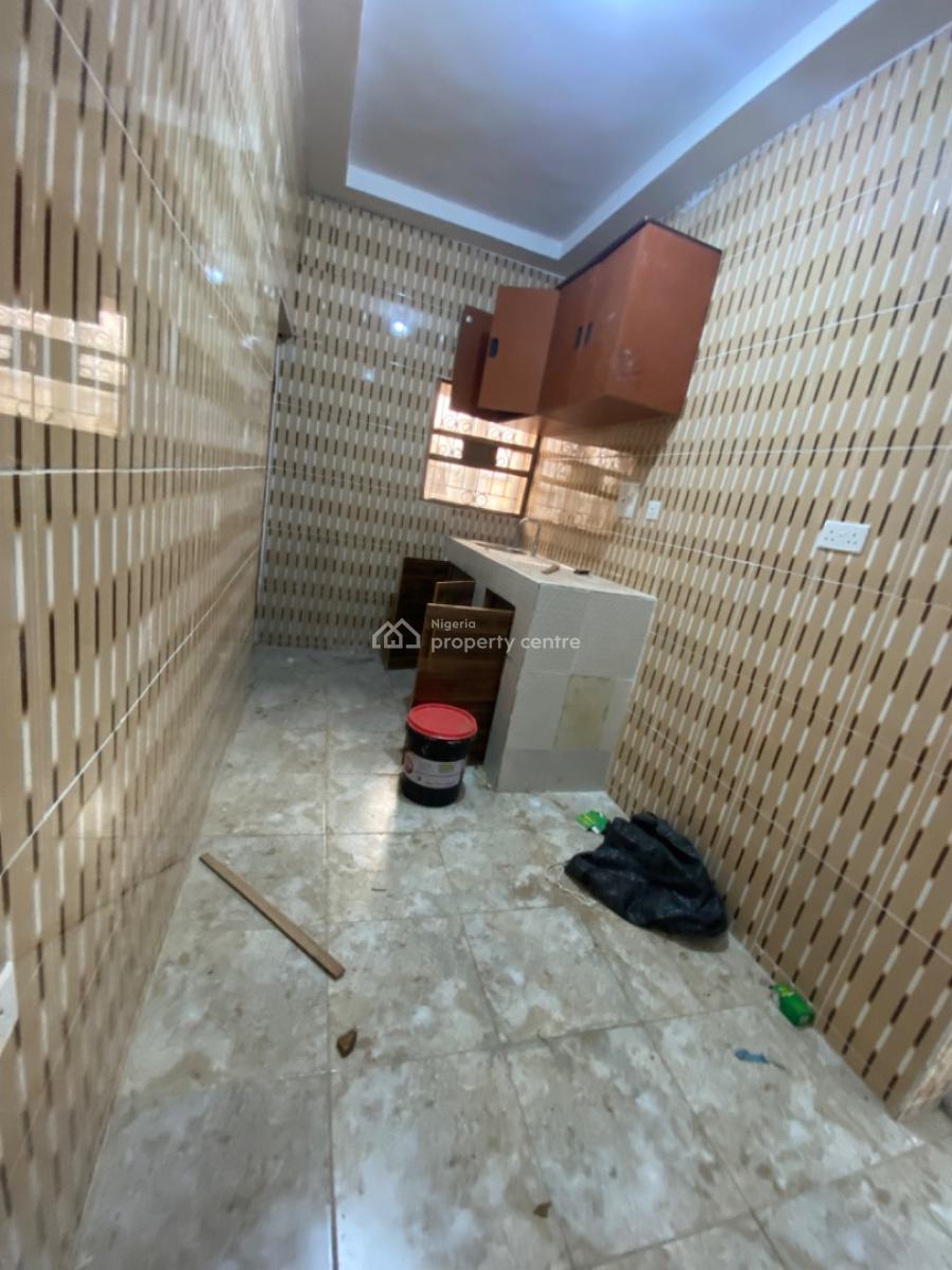 Luxury 2 Bedroom Flat, Ocean Palm Estate, Blenco Line, Ajah, Lagos, Flat / Apartment for Rent